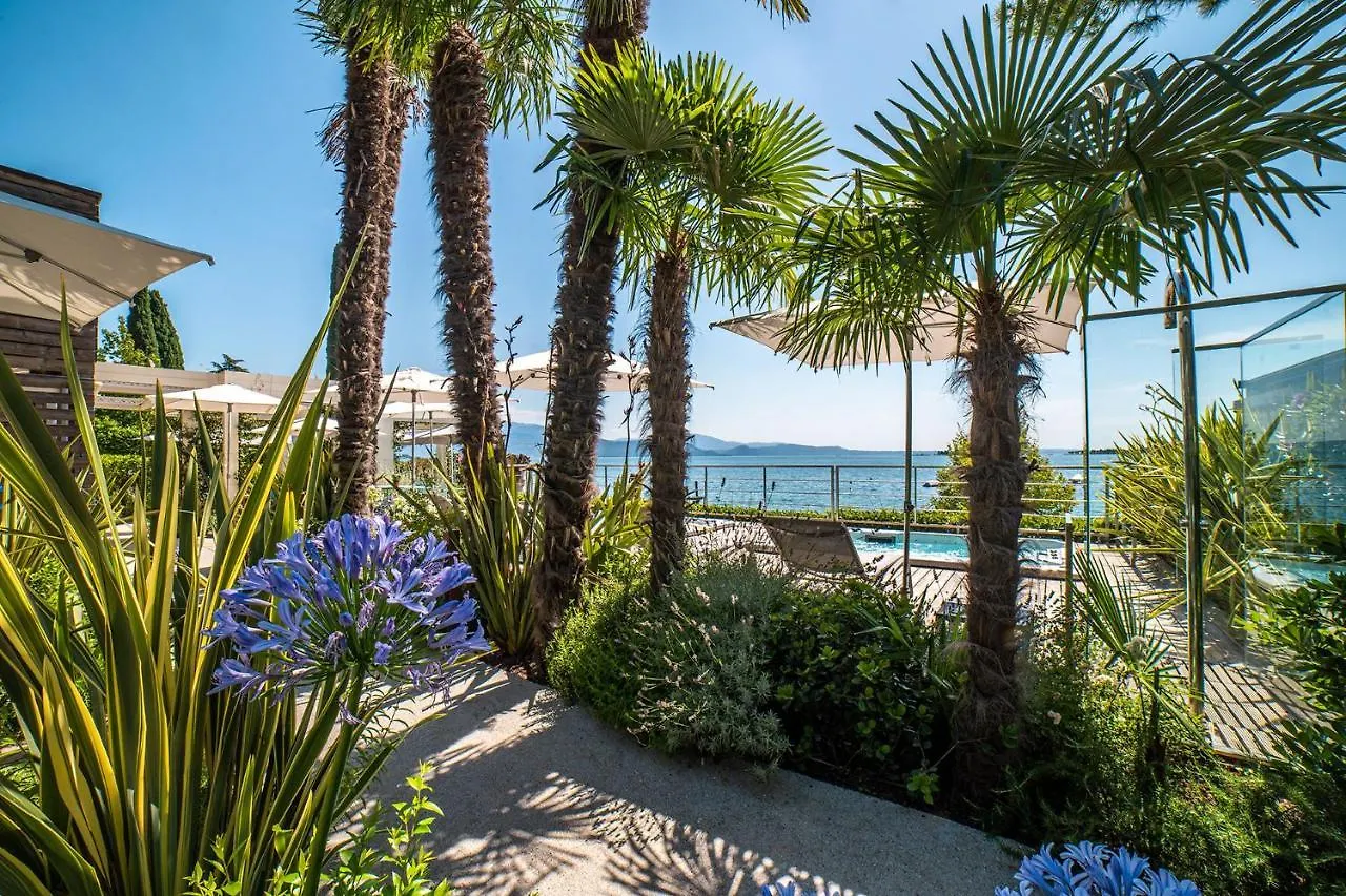 *** Campsite Concept Village Piccola Gardiola San Felice del Benaco Italy