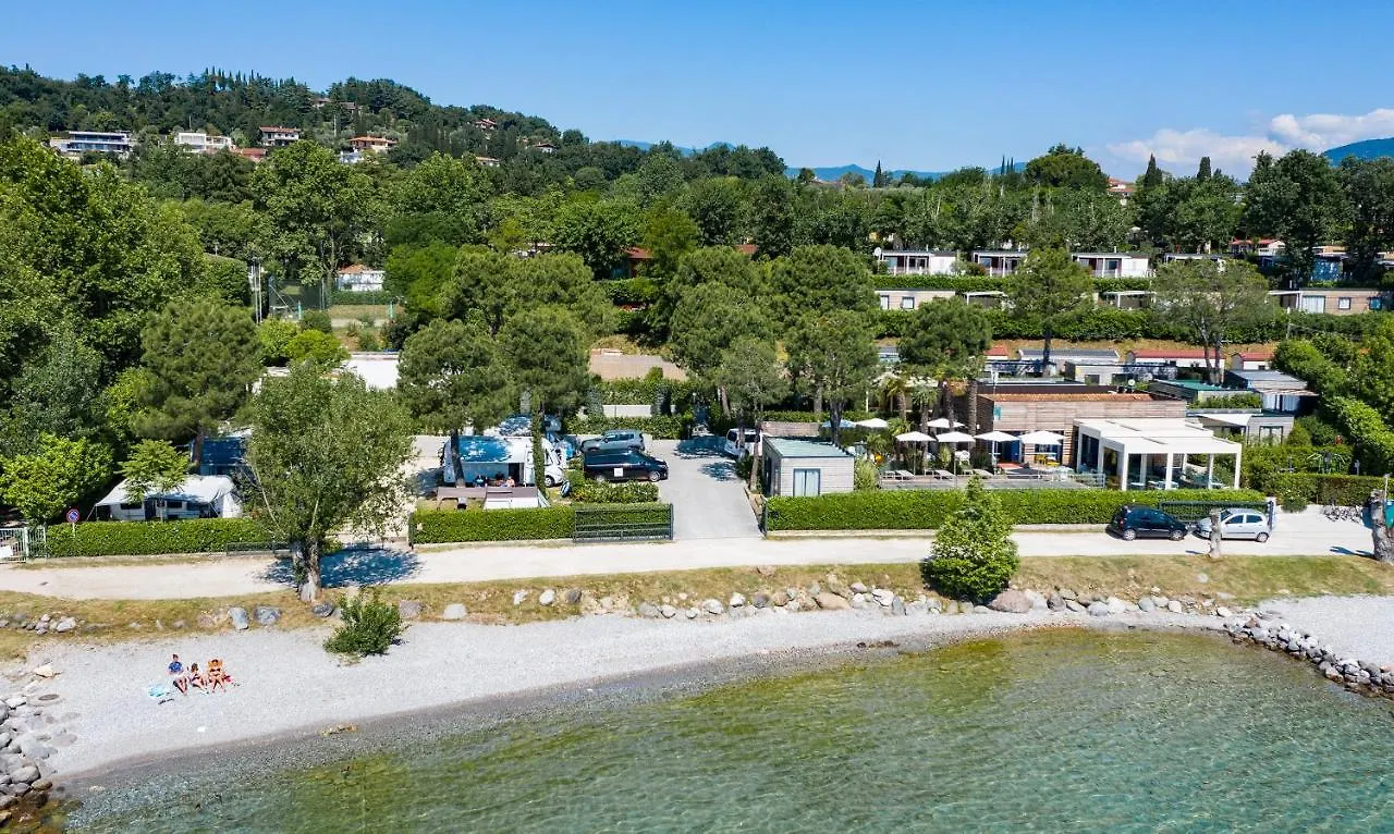 Concept Village Piccola Gardiola San Felice del Benaco 3*,  Italy