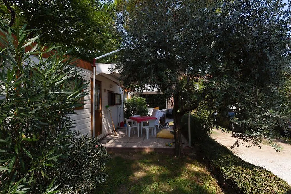 Campsite Concept Village Piccola Gardiola San Felice del Benaco