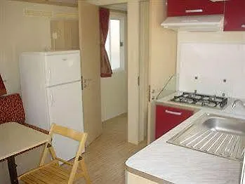 Concept Village Piccola Gardiola San Felice del Benaco 3*,  Italy