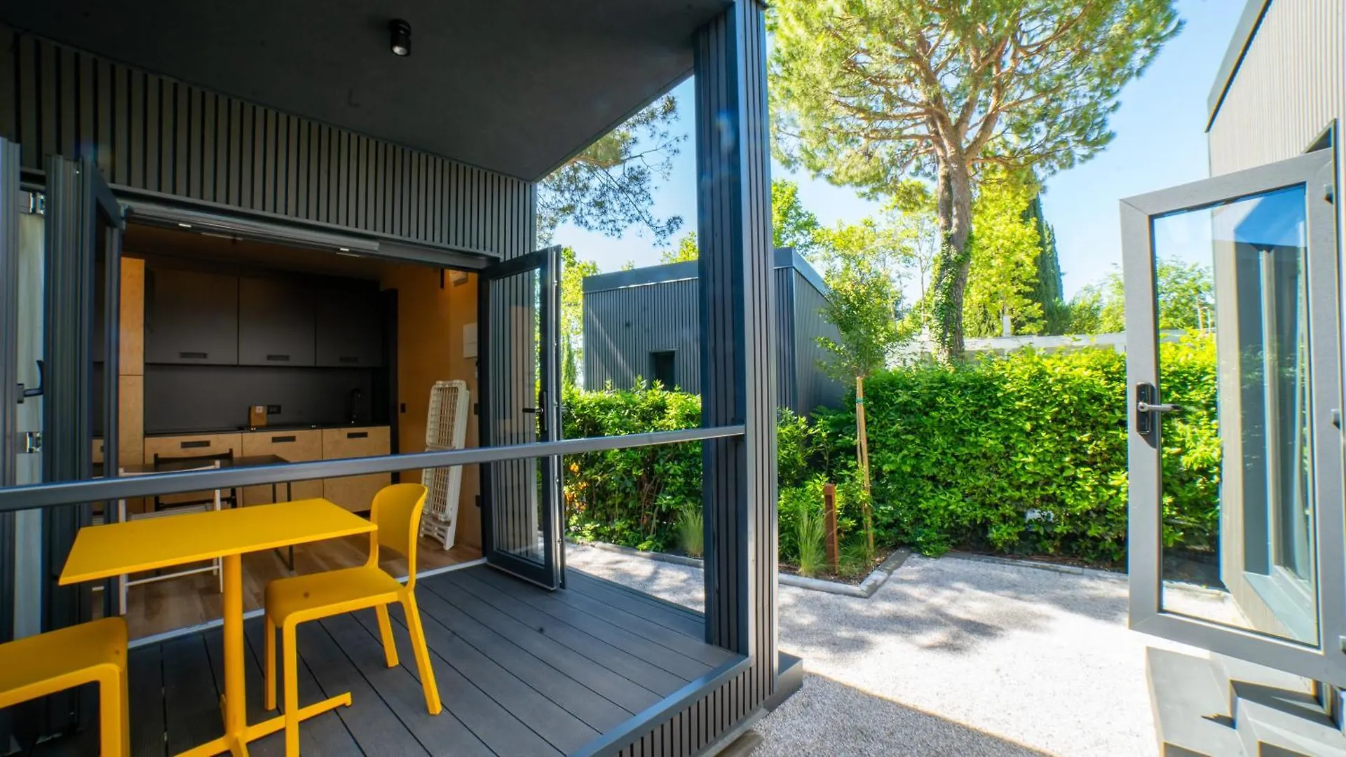 Concept Village Piccola Gardiola San Felice del Benaco Campsite